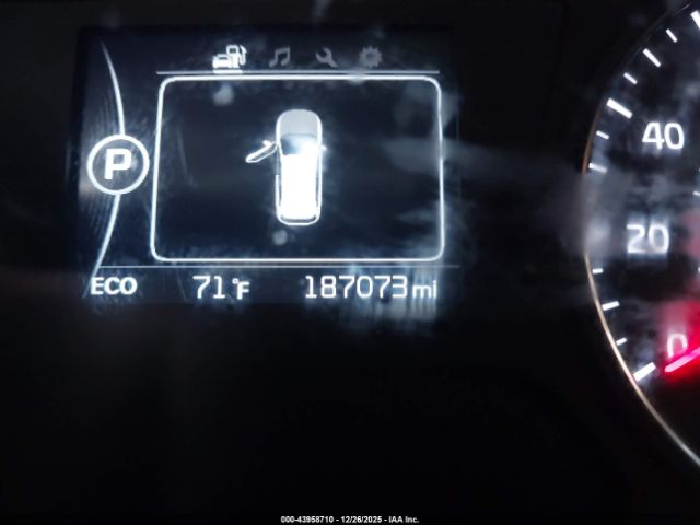 Kia Sorento 2.4l Lx Image 8