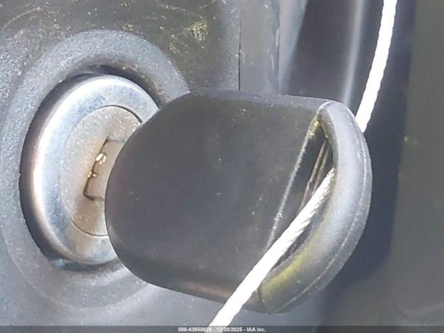 Ford F-150 Xlt Image 13