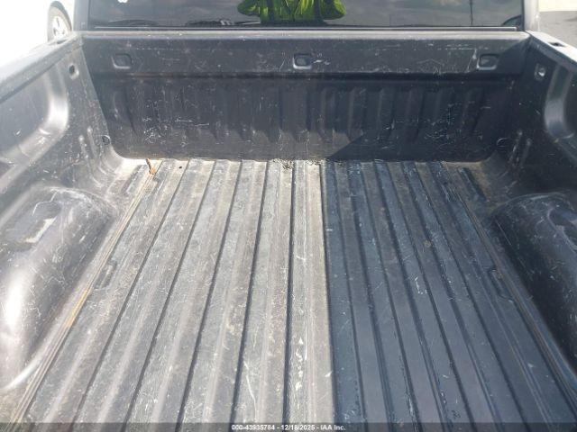 Chevrolet Silverado 1500 Lt Image 17