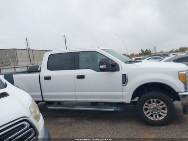 Ford F-250 Xlt Image 11