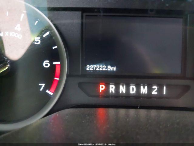 Ford F-250 Xlt Image 6