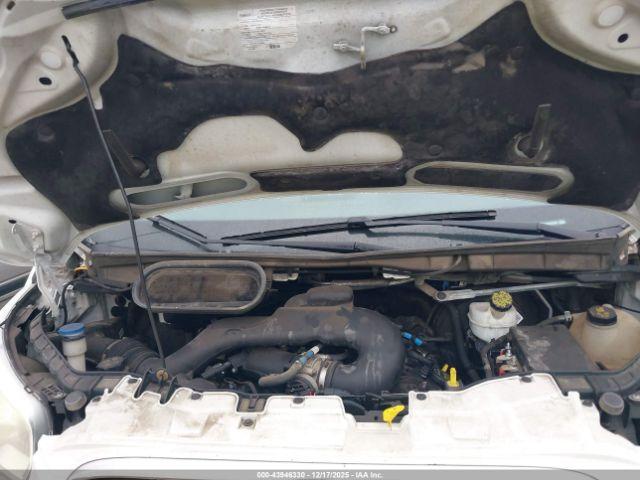 Ford Transit Xlt Image 4