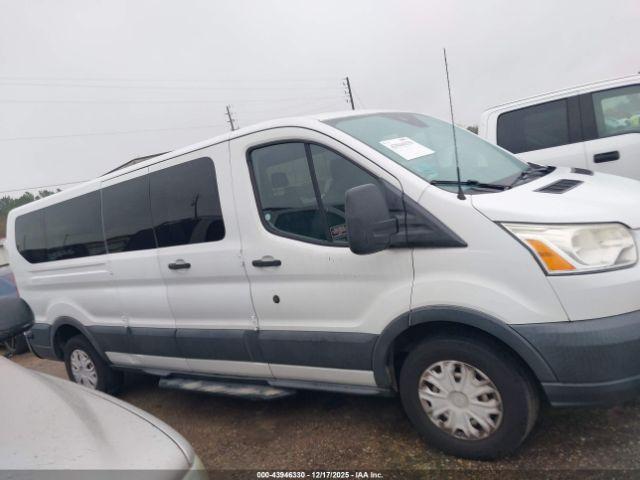 Ford Transit Xlt Image 9