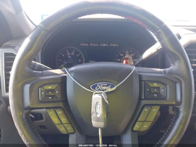 Ford F-150 Xlt Image 8