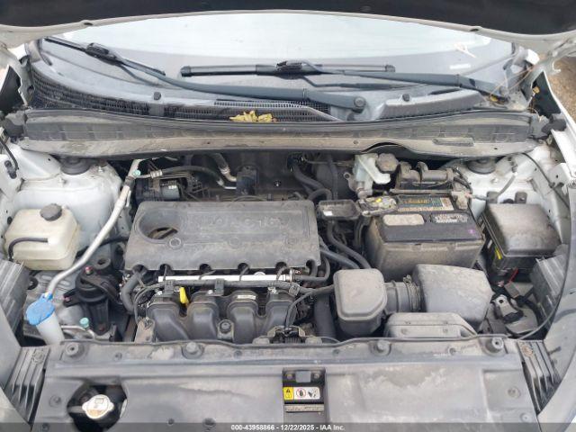 Hyundai TUCSON Gls Image 6