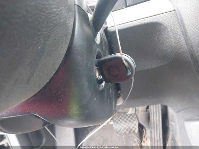 Volkswagen Rabbit S Image 5