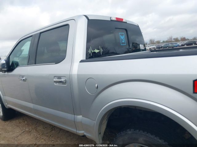 Ford F-150 Platinum Image 9