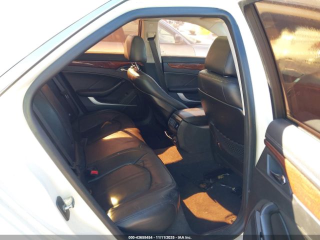 Cadillac CTS Standard Image 9