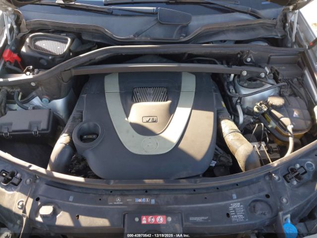 Mercedes-Benz G-Class 4matic Image 11