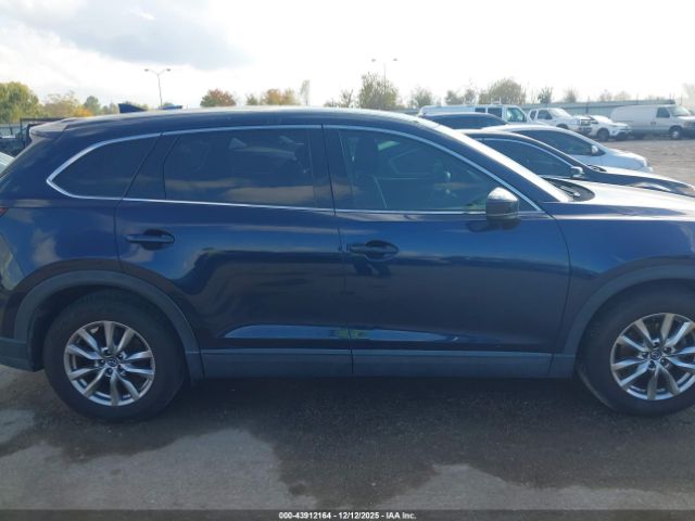 Mazda Cx Touring Image 4