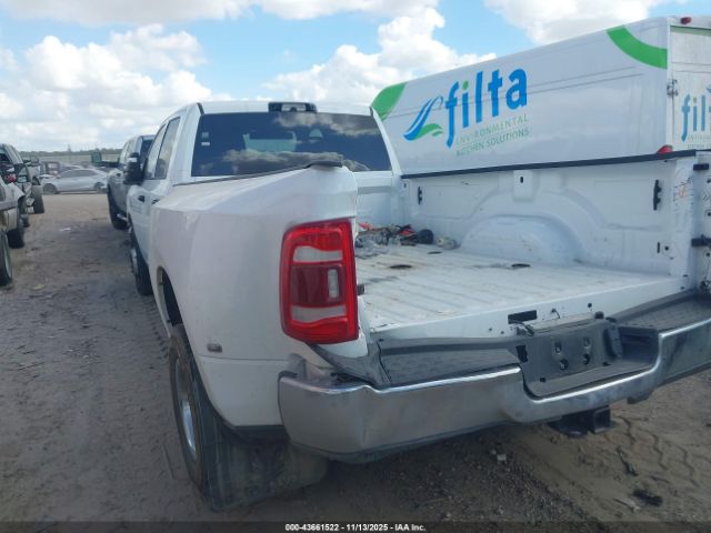 Ram 3500 Tradesman  4x2 8' Box Image 7