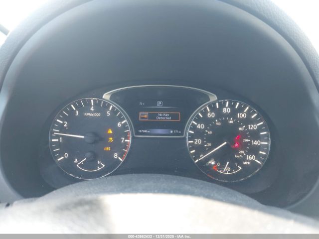 Nissan Altima Image 3