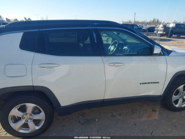 Jeep Compass Latitude Fwd Image 2