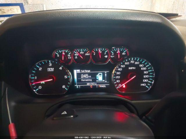 Chevrolet Suburban Lt Image 10