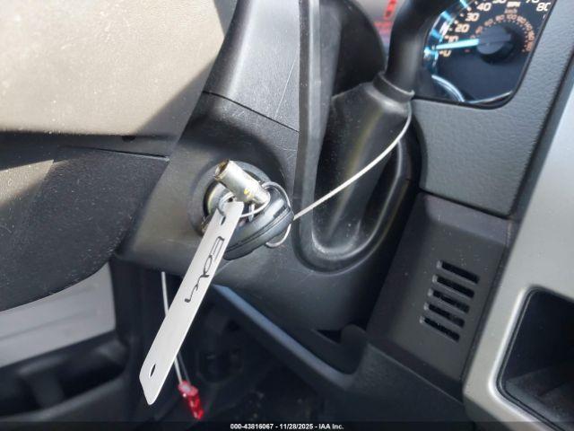 Ford F-150 Xlt Image 11