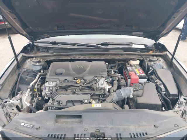 Toyota Camry Xse Image 2