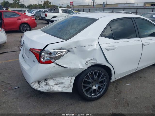 Toyota Corolla Le Image 16