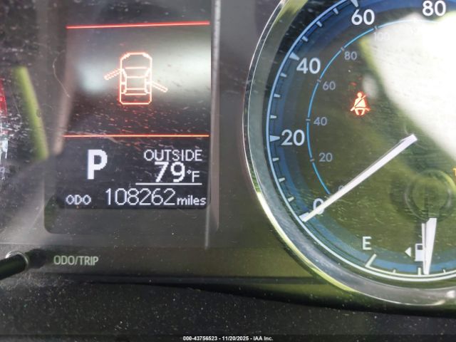 Toyota Corolla Le Image 13