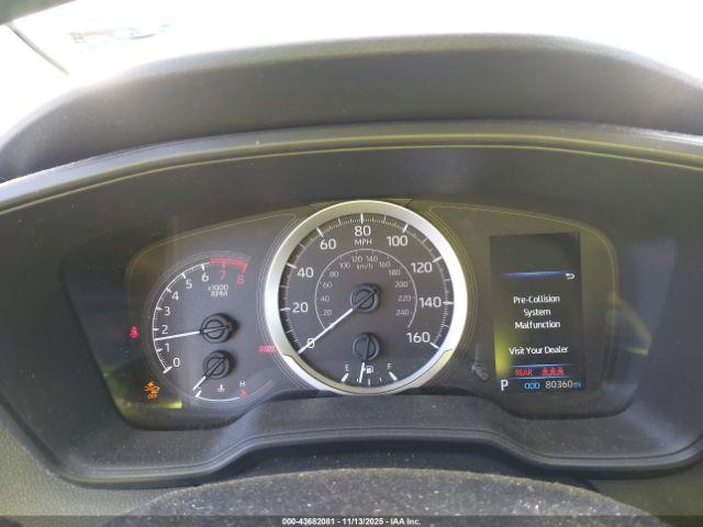 Toyota Corolla Le Image 12