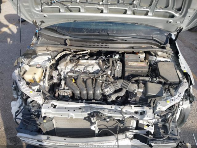 Toyota Corolla Le Image 15