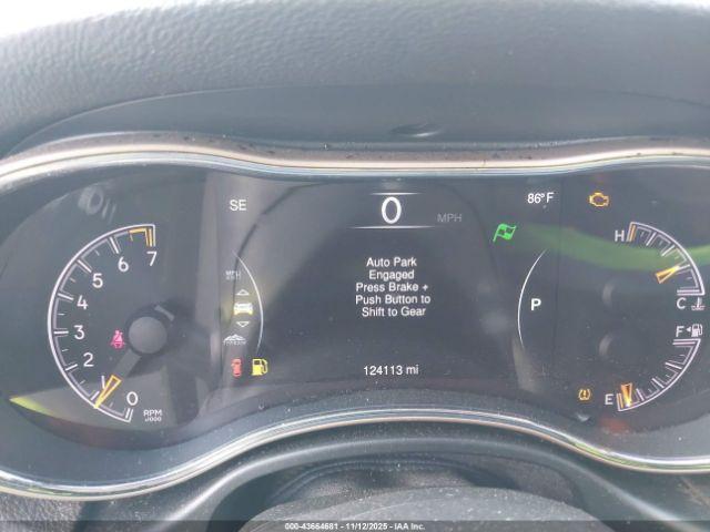 Jeep Grand Cherokee Limited Image 8