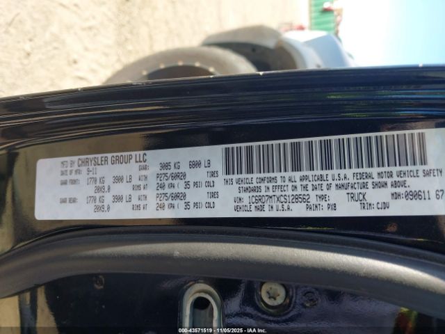 Ram 1500 Sport Image 8