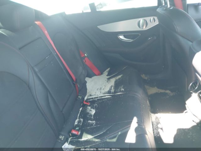 Mercedes-Benz C-Class 4matic Image 5