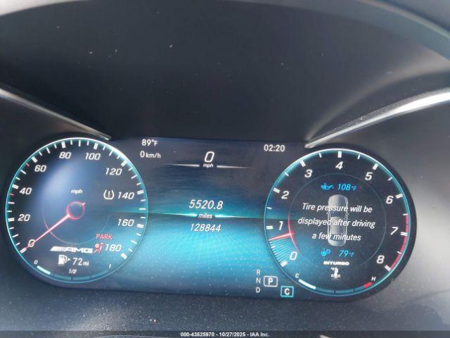 Mercedes-Benz C-Class 4matic Image 16