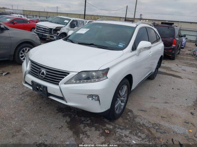 Lexus RX Image 4