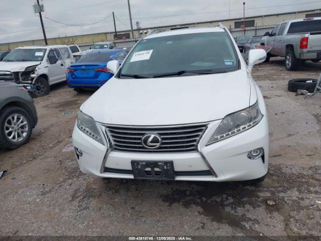 Lexus RX Image 13