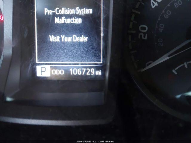 Toyota Tacoma Trd Off Road Image 11