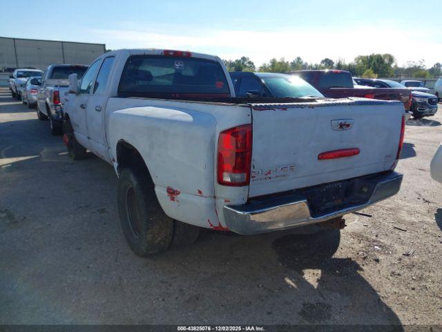 Dodge Ram 3500 Image 4