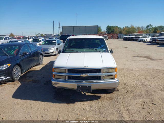 Chevrolet C1500 Fleetside Image 19
