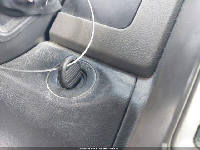 Ram 1500 St Image 11