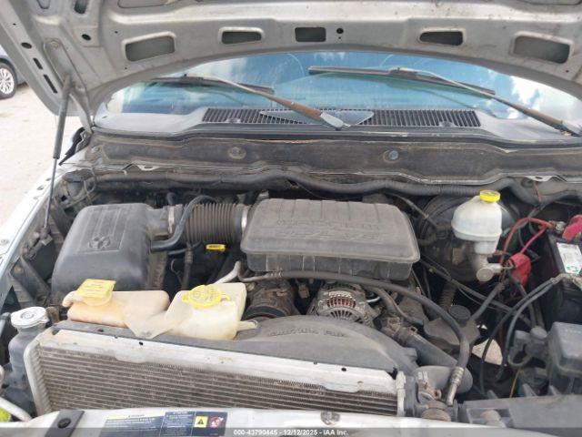 Dodge Ram 1500 St Image 11