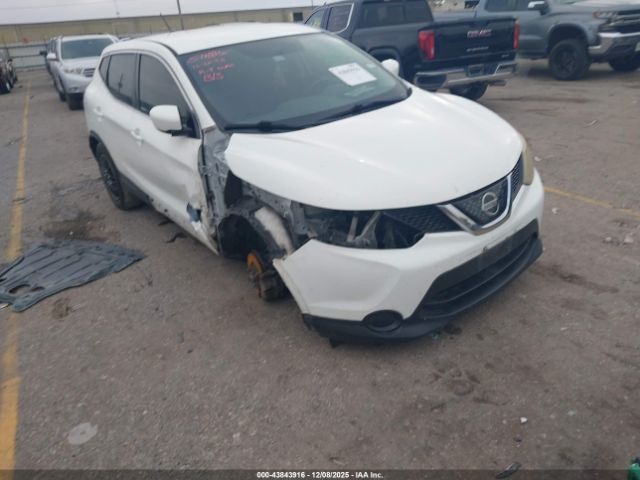 Nissan Rogue S Image 1