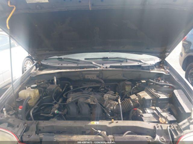 Ford Escape Xlt Image 7