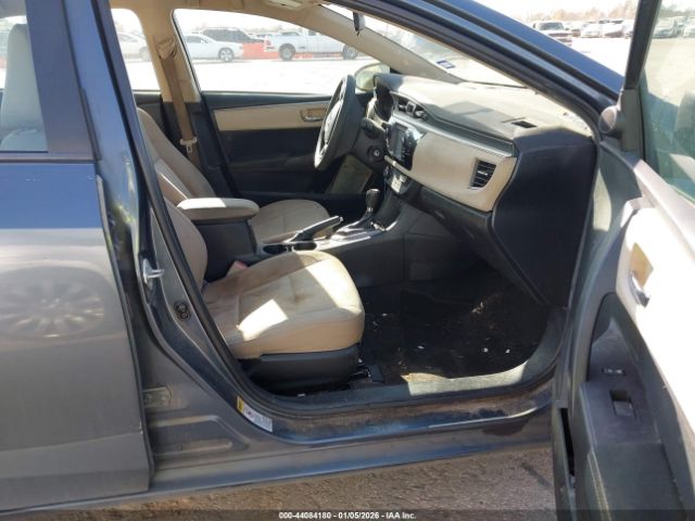 Toyota Corolla Le Image 9