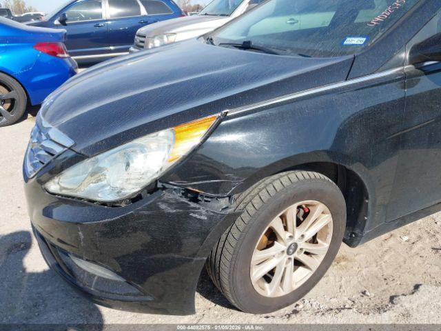 Hyundai SONATA Gls Image 6