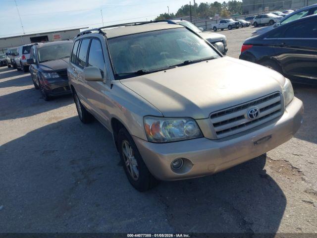  Salvage Toyota Highlander