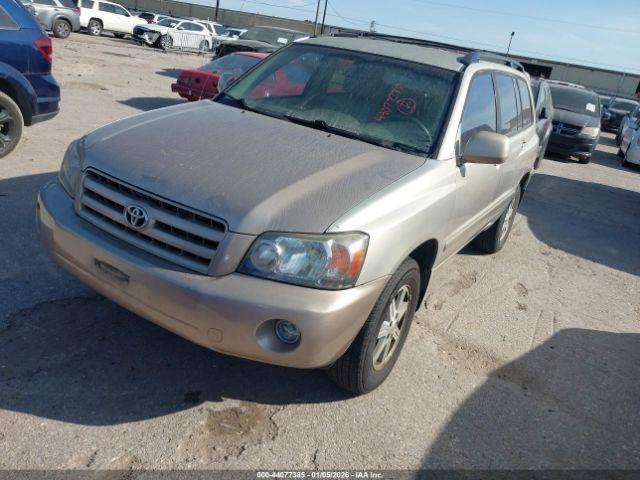 Toyota Highlander Image 2