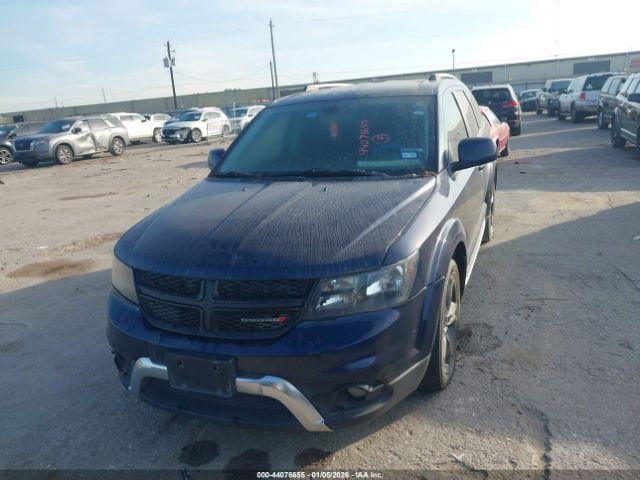 Dodge Journey Crossroad Image 15