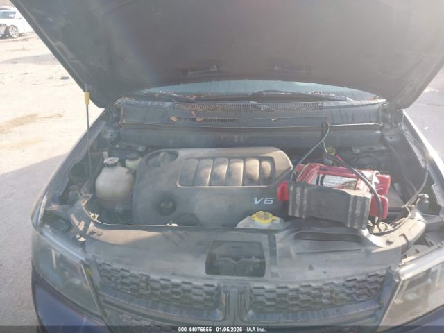 Dodge Journey Crossroad Image 2