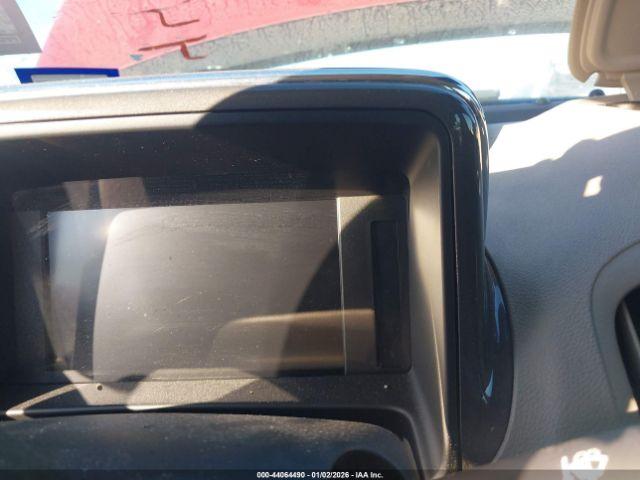 Chevrolet Volt Image 5