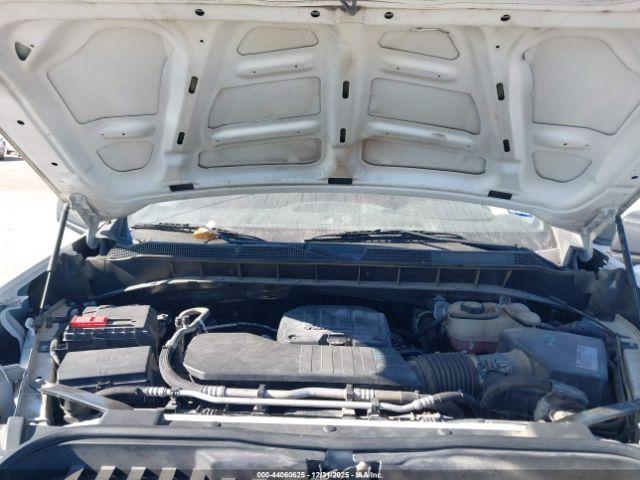 Chevrolet Silverado 1500 2wd  Standard Bed Wt Image 16