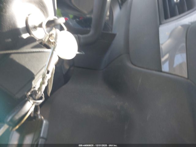 Chevrolet Silverado 1500 2wd  Standard Bed Wt Image 3