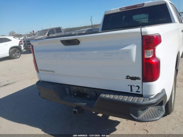 Chevrolet Silverado 1500 2wd  Standard Bed Wt Image 5