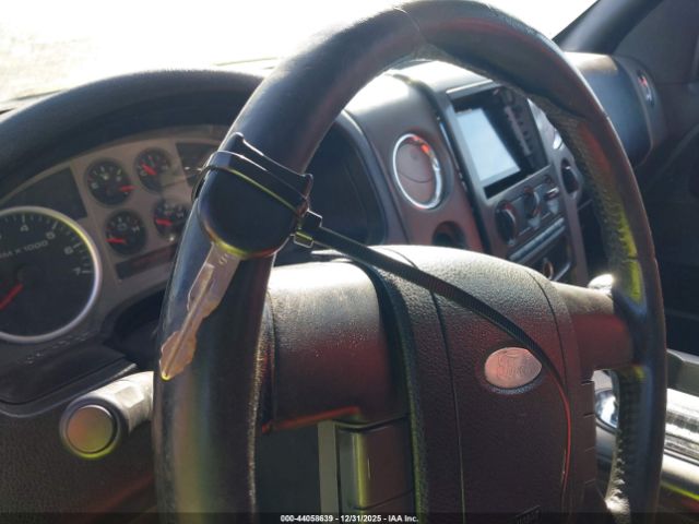 Ford F-150 Xlt Image 8