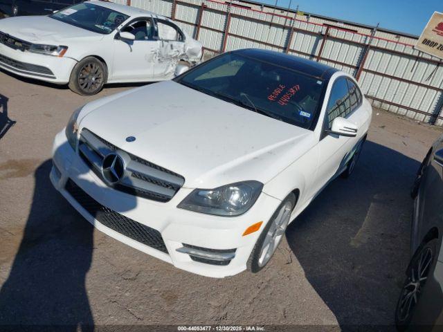 Mercedes-Benz C-Class Image 4
