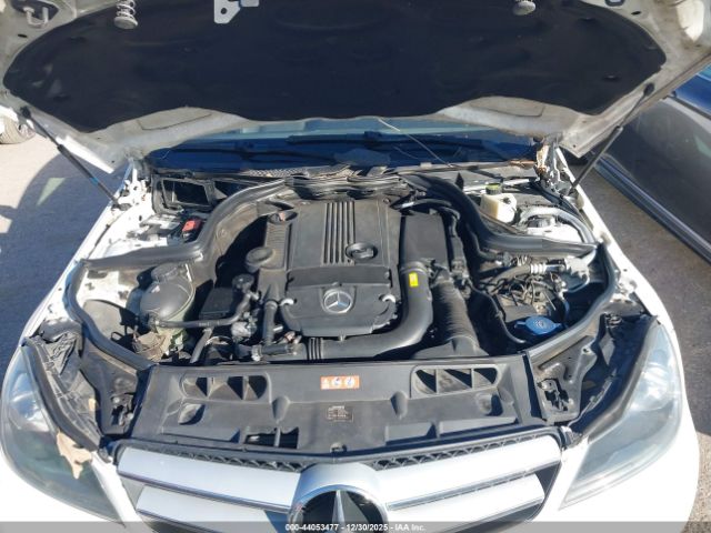 Mercedes-Benz C-Class Image 9